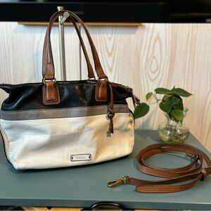 Fossil leather purse